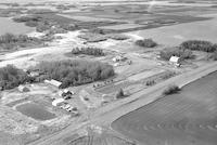 Aerial photograph of a farm in Saskatchewan (10-48-23-W3)